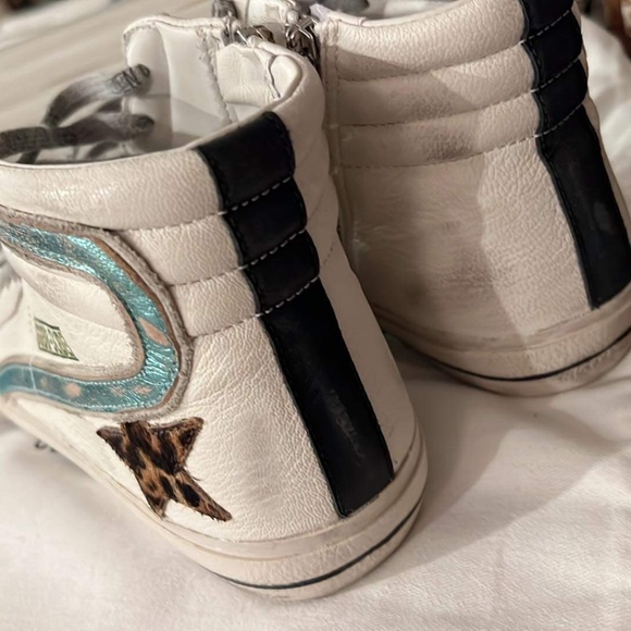 Golden Goose - Picture 2 of 4